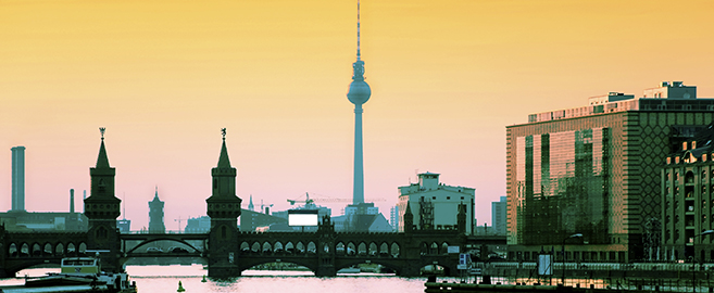 Karriere
<div class="text" style="float: right;">
<b>Deutsch</b><span class="pipe">|</span><a href="http://betreut.de/unternehmen/career/"><b>English</b></a>
</div>